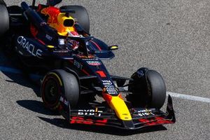 F1 test Bahrein 2025 live: Volg de eerste testdag met livetiming