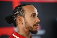 Hamilton: Boordradio's Verstappen erger dan die van mij